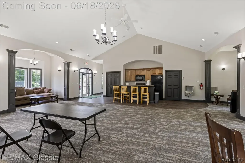 10884 Bouldercrest Drive Green Oak Township MI 48178