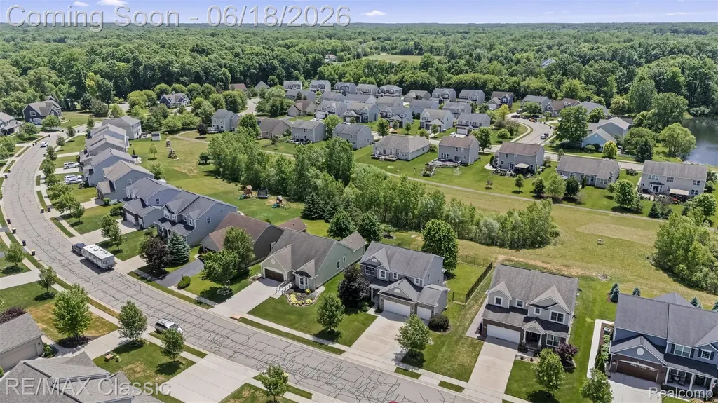 10884 Bouldercrest Drive Green Oak Township MI 48178