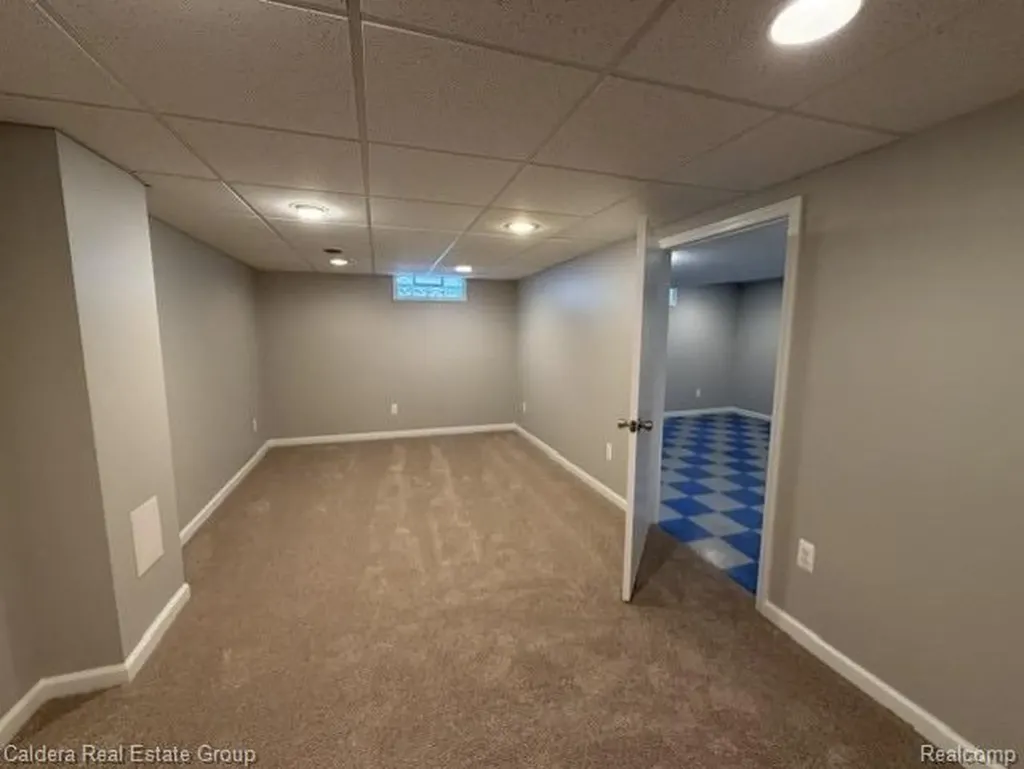 815 Manzano Drive Wolverine Lake Village MI 48390