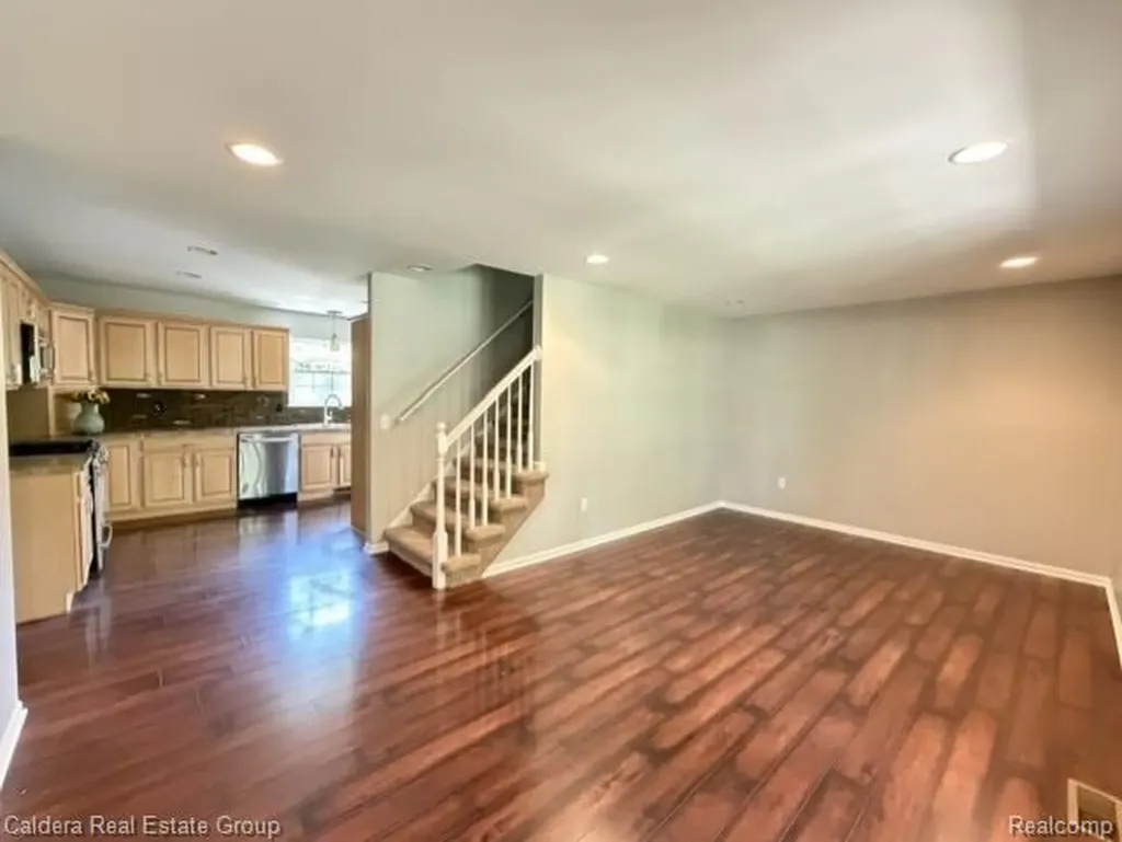 815 Manzano Drive Wolverine Lake Village MI 48390