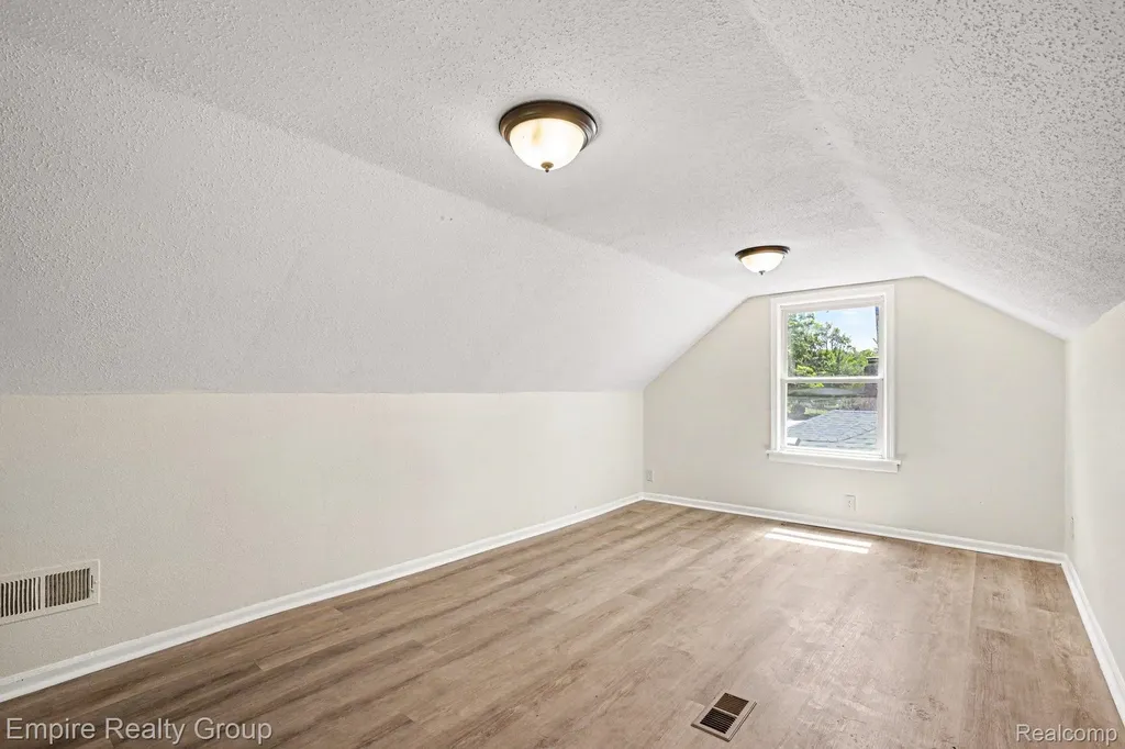 4575 Neff Avenue Detroit City MI 48224