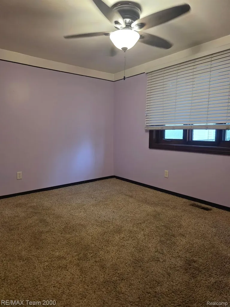 38114 Walnut Street Romulus City MI 48174