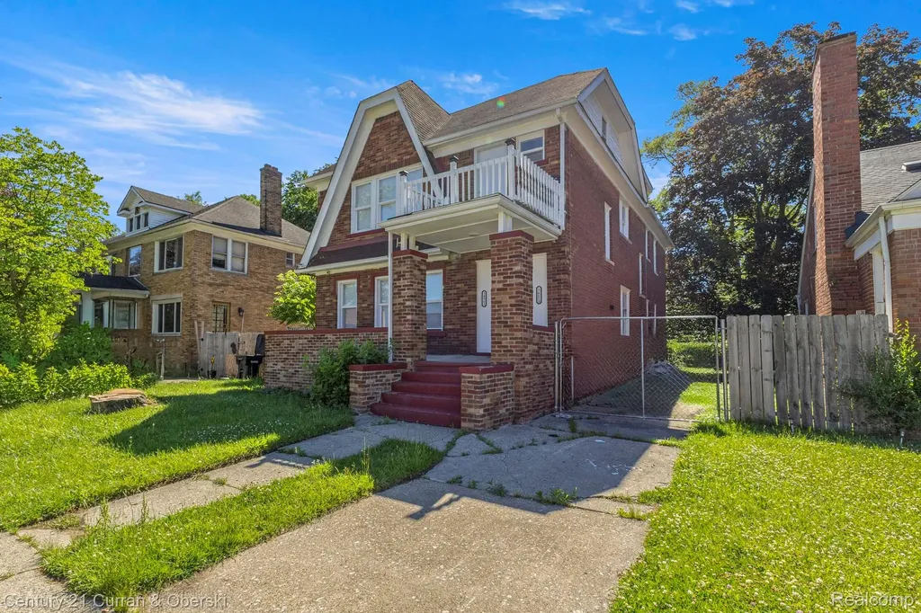 14861 Saint Marys Street Detroit City MI 48227