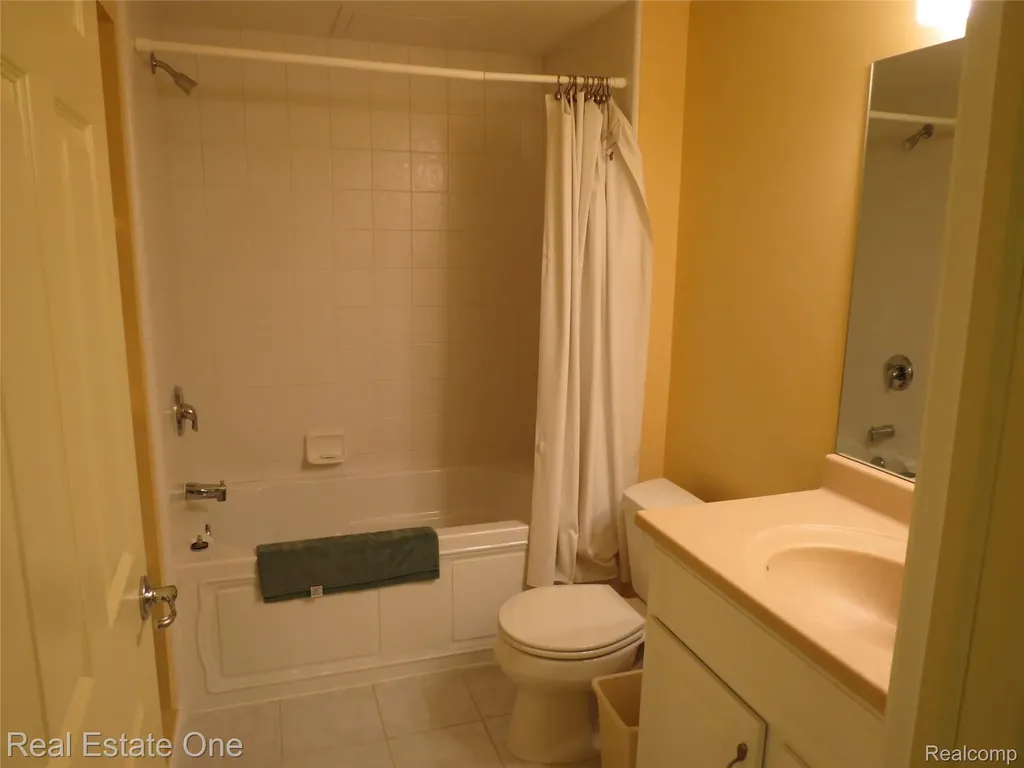 45702 Balfour Court Novi City MI 48377