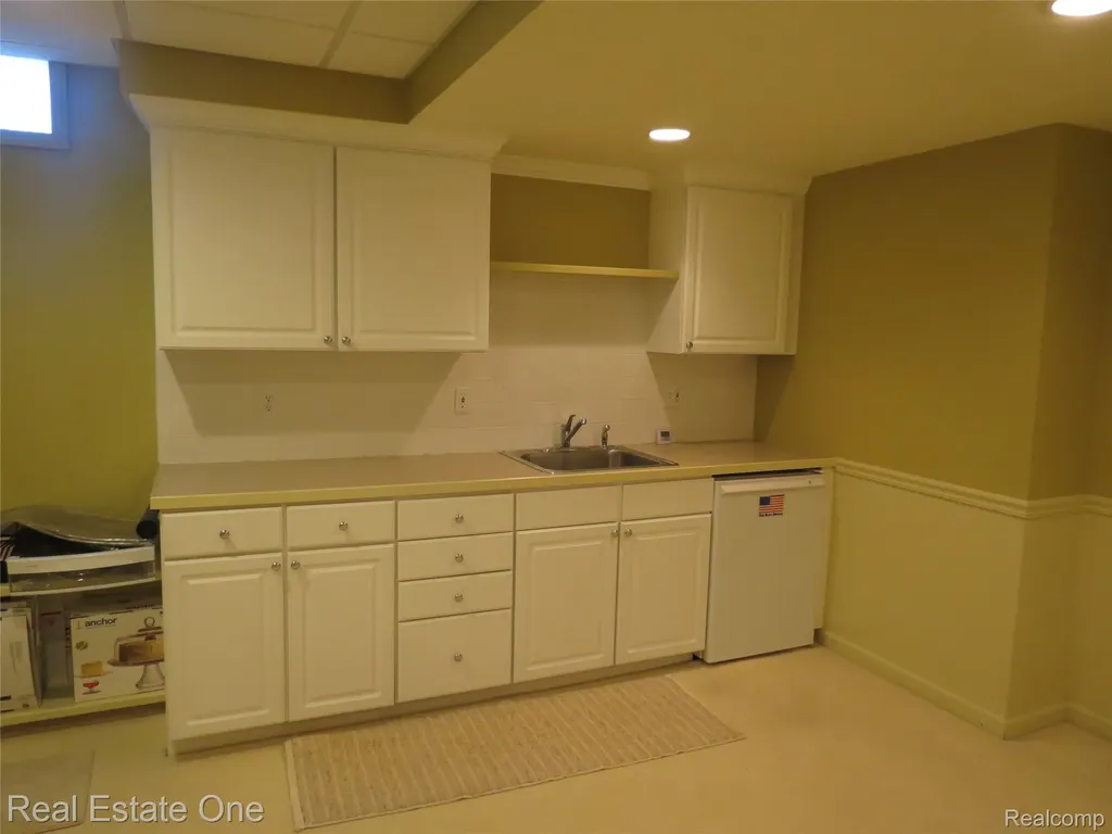 45702 Balfour Court Novi City MI 48377