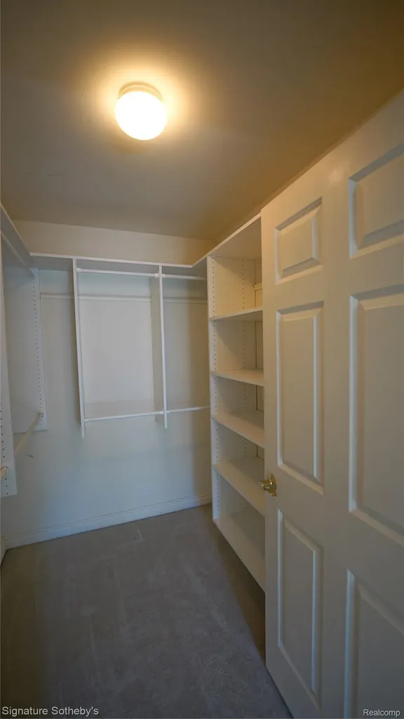 6608 Enclave Drive Independence Charter Township MI 48348