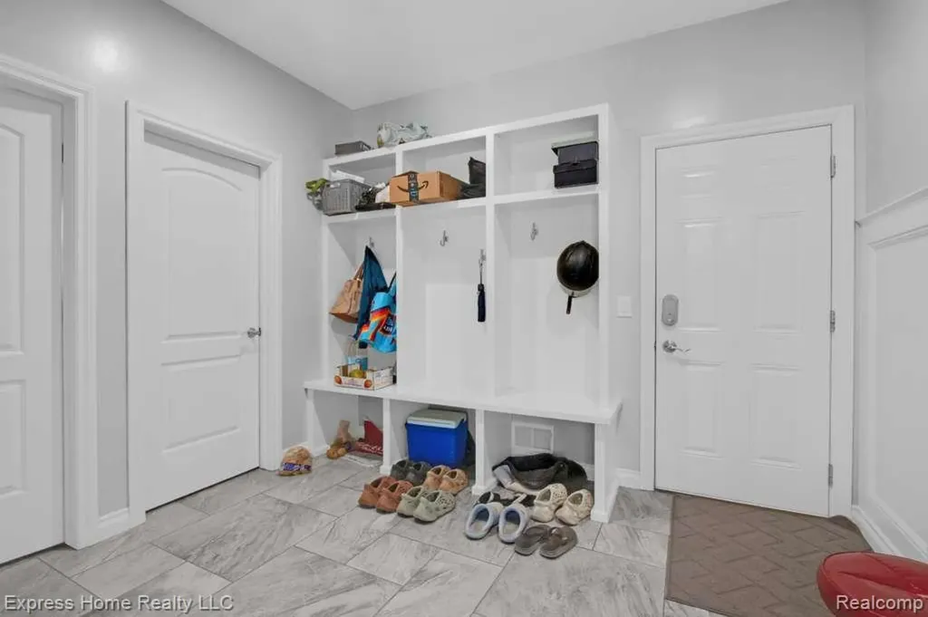56713 Peach Tree Lane Macomb Township MI 48042