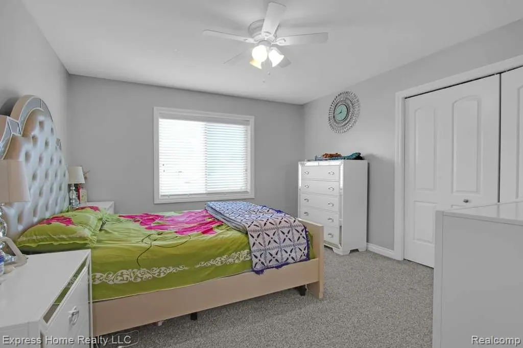 56713 Peach Tree Lane Macomb Township MI 48042