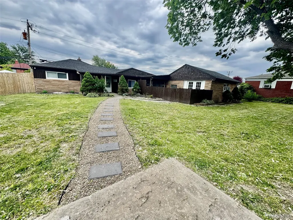 19940 Stanley Street Melvindale City MI 48122