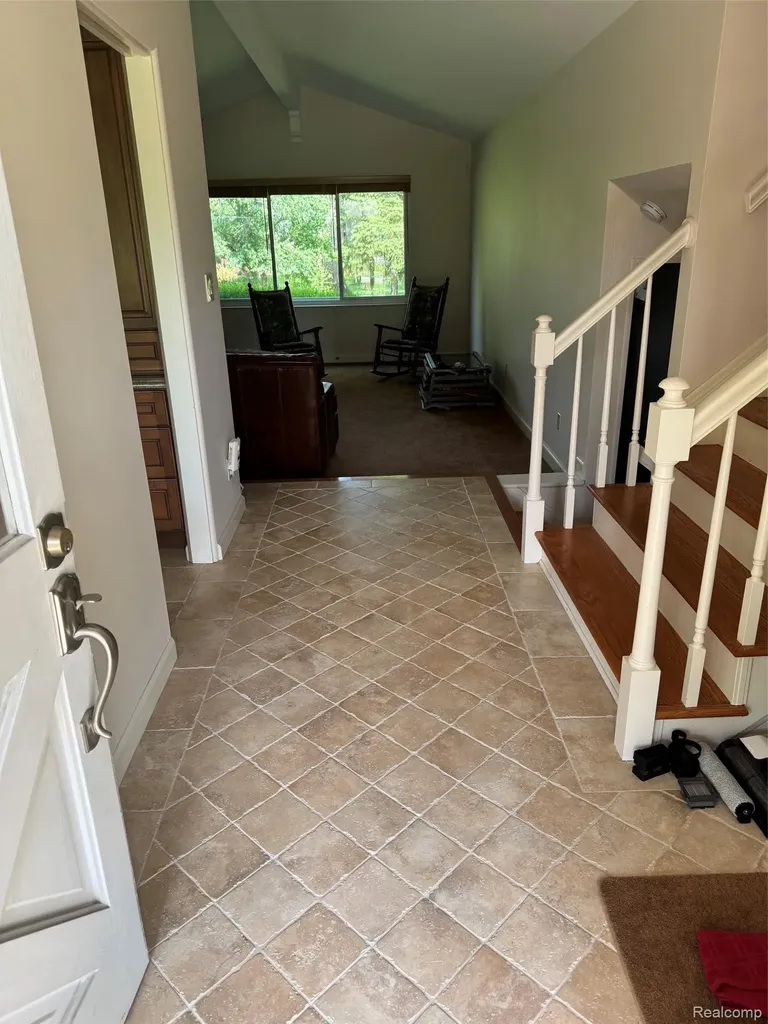 6925 Windham Lane Bloomfield Charter Township MI 48301