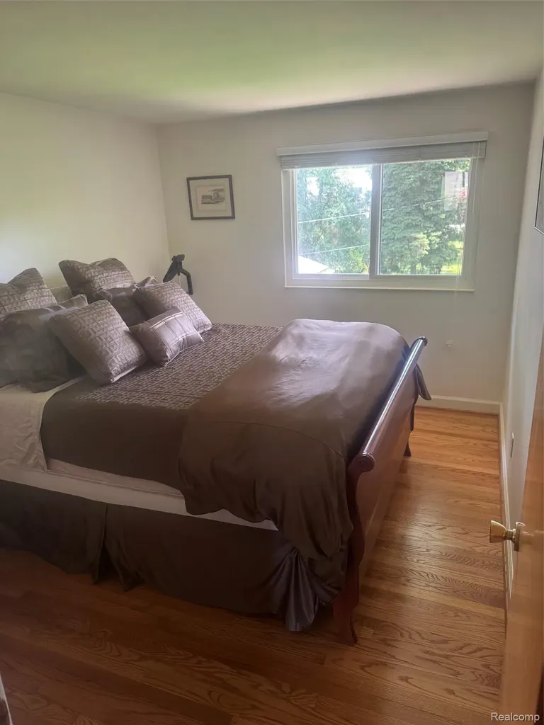 6925 Windham Lane Bloomfield Charter Township MI 48301
