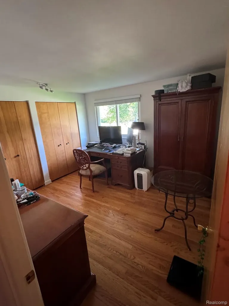 6925 Windham Lane Bloomfield Charter Township MI 48301