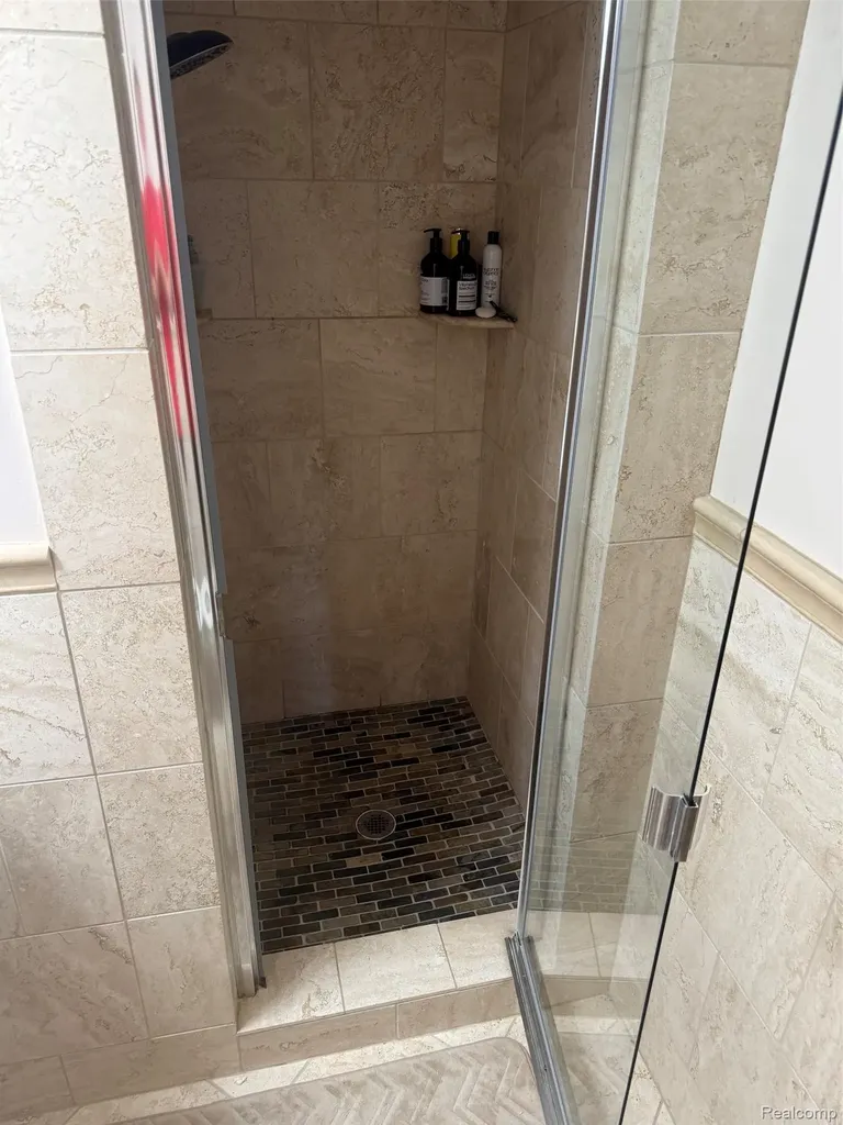 6925 Windham Lane Bloomfield Charter Township MI 48301