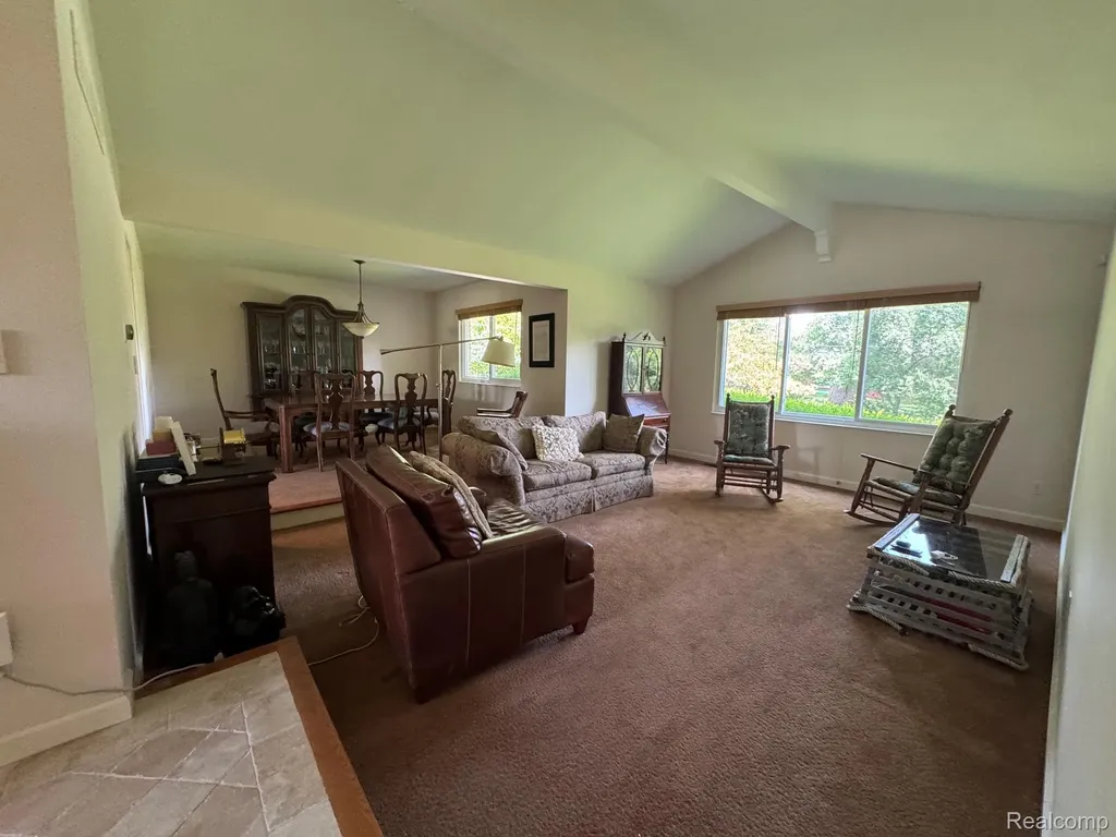 6925 Windham Lane Bloomfield Charter Township MI 48301