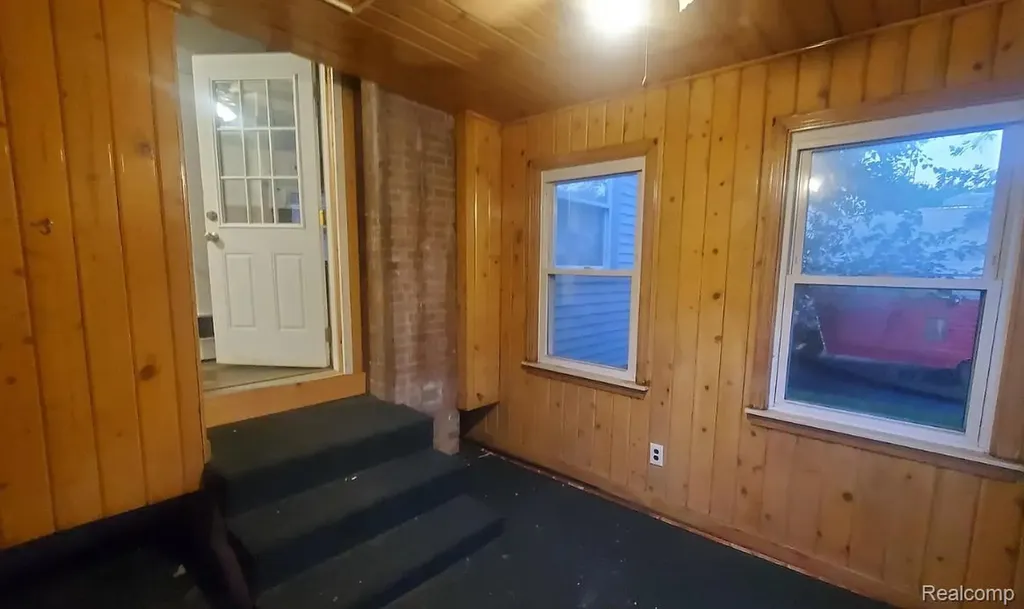 3606 Dale Avenue Flint City MI 48506