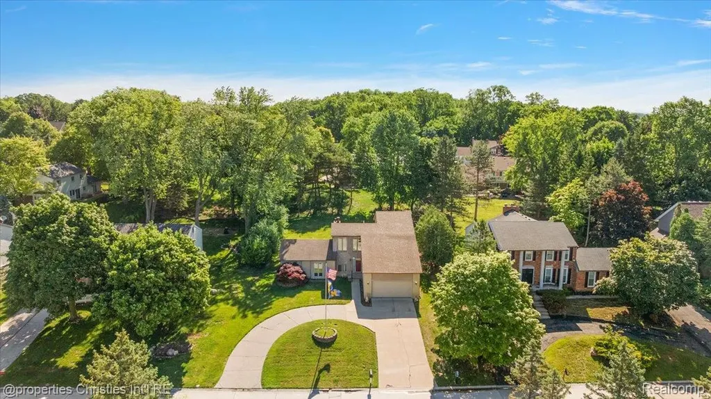 37224 Chesapeake Road Farmington Hills City MI 48335