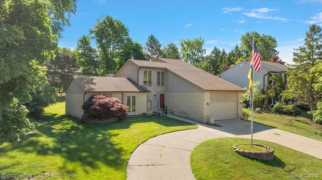 37224 Chesapeake Road Farmington Hills City MI 48335
