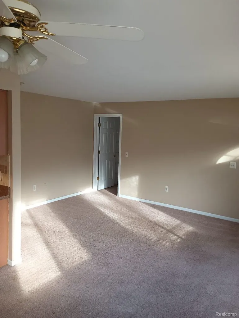 34777 E Wilma Court Chesterfield Township MI 48047