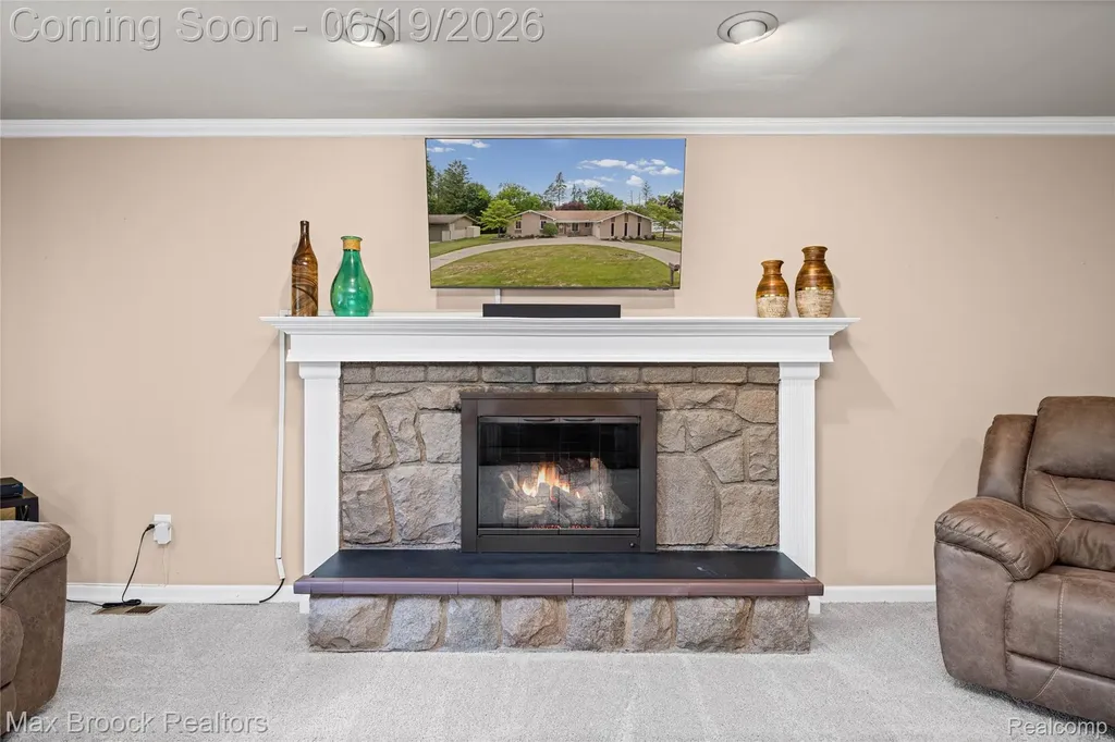 25551 Kilreigh Drive Farmington Hills City MI 48336