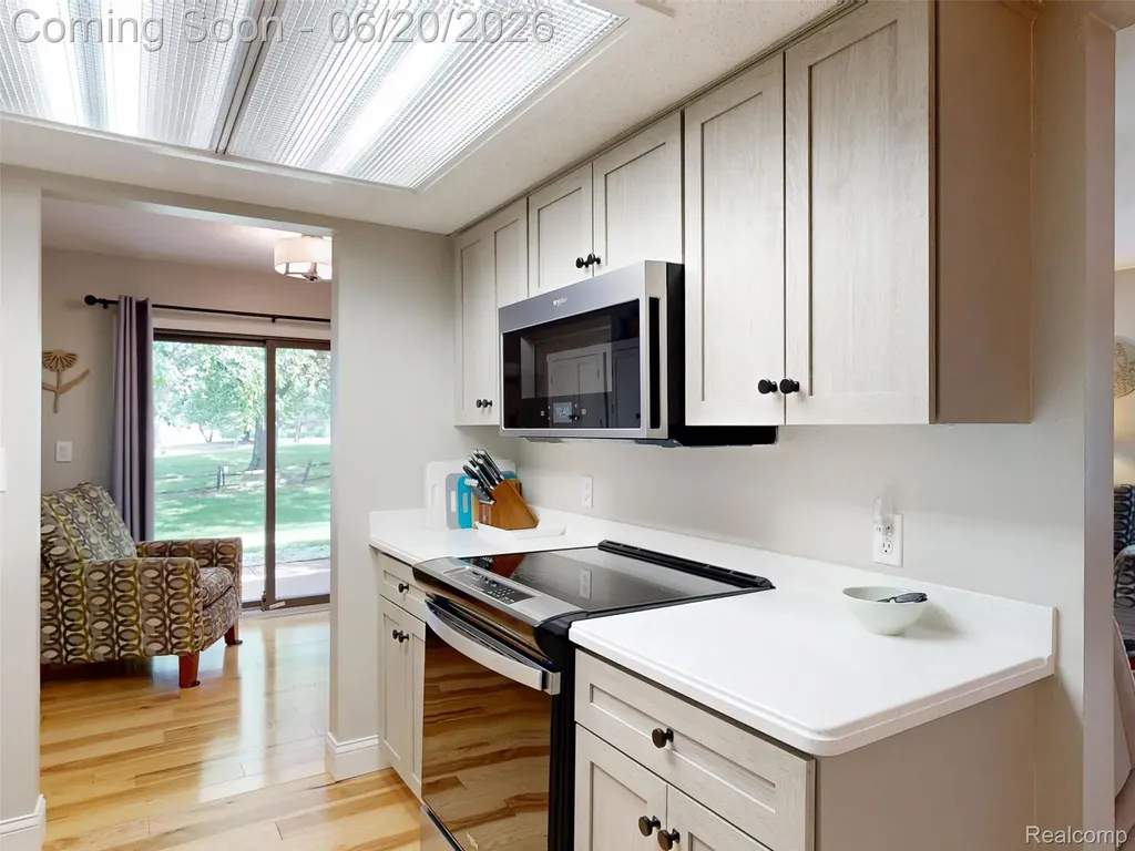 2327 Bay Woods Court Frankenlust Township MI 48706