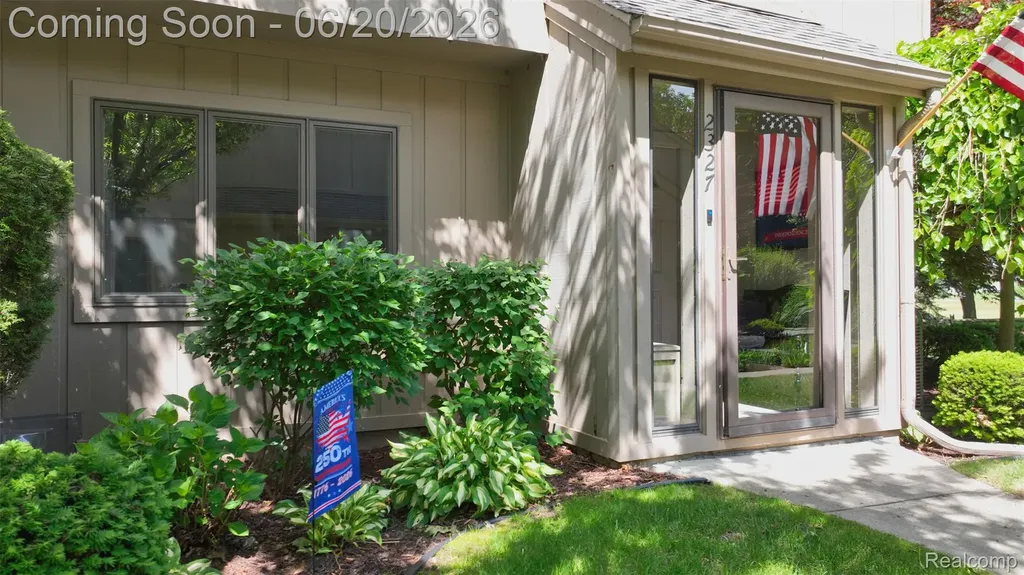 2327 Bay Woods Court Frankenlust Township MI 48706