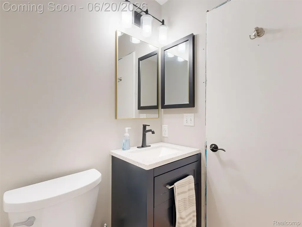 2327 Bay Woods Court Frankenlust Township MI 48706