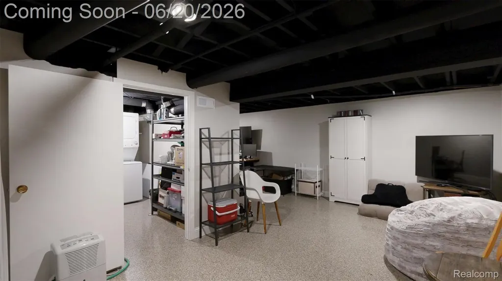 2327 Bay Woods Court Frankenlust Township MI 48706