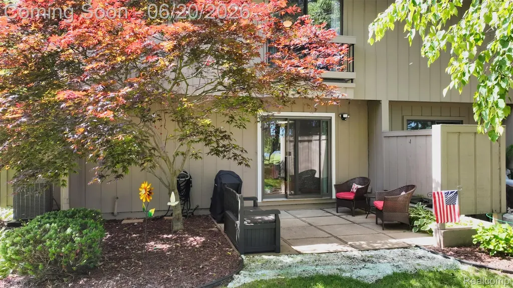 2327 Bay Woods Court Frankenlust Township MI 48706