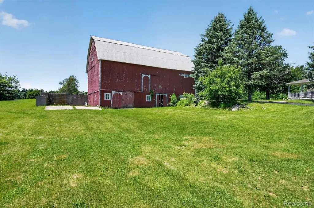 4260 Sylvan Road Sharon Township MI 49240