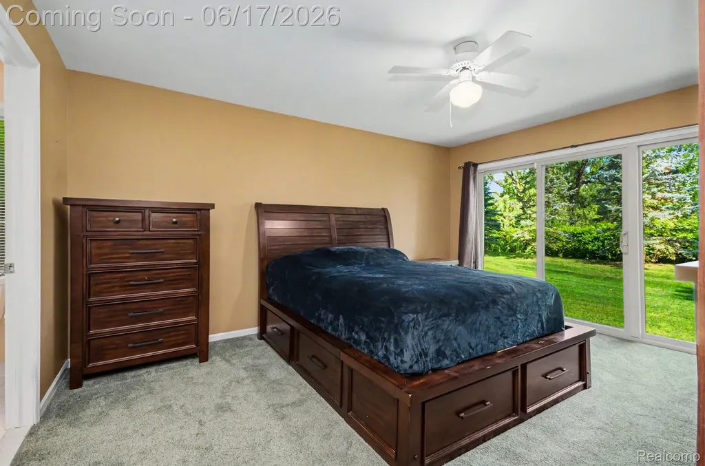 16569 Congress Drive Clinton Charter Township MI 48038