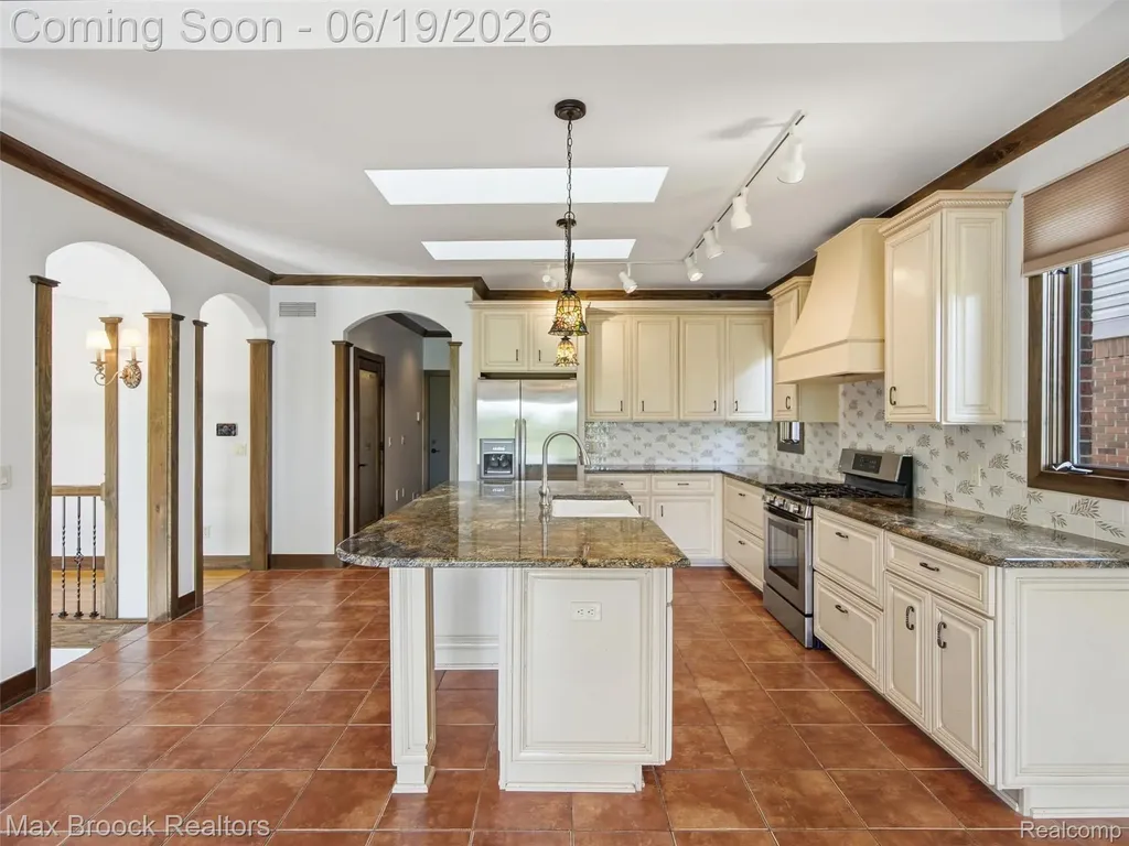 7822 Firestone Lane Washington Township MI 48094