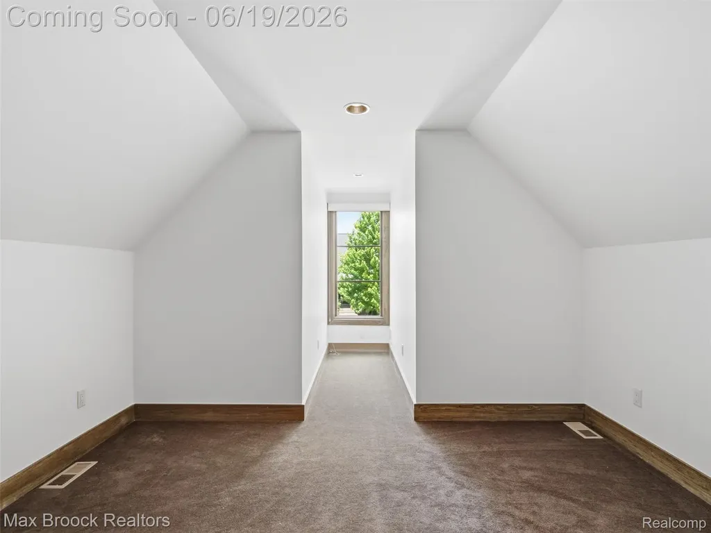 7822 Firestone Lane Washington Township MI 48094