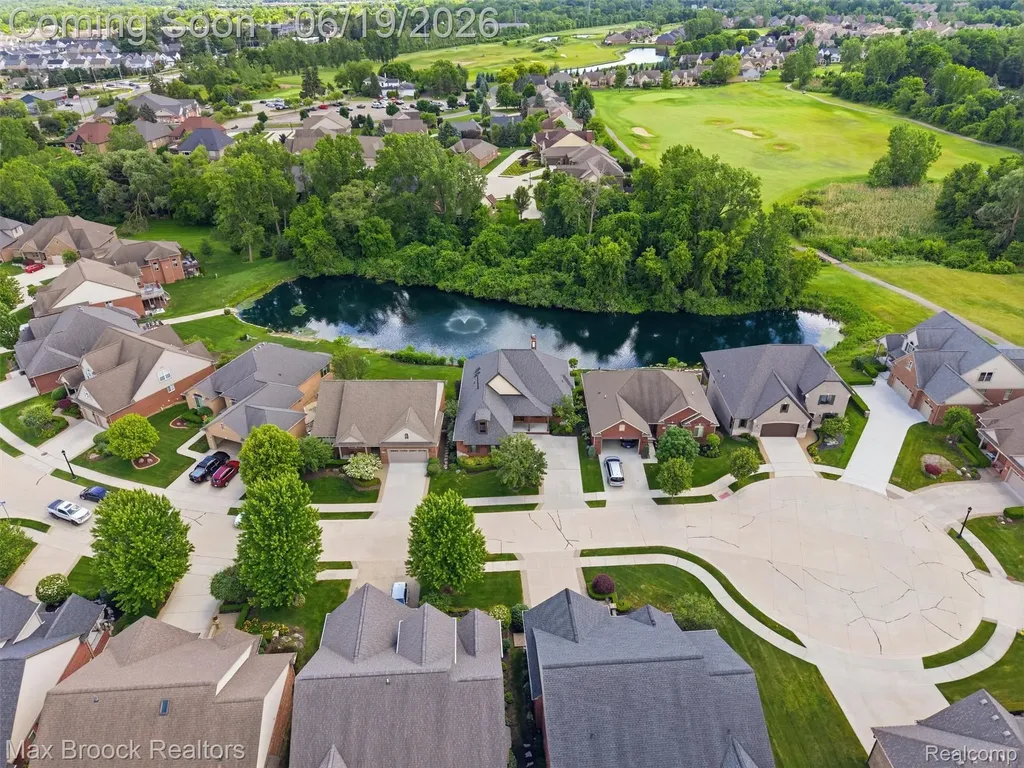 7822 Firestone Lane Washington Township MI 48094
