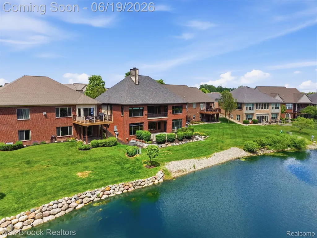 7822 Firestone Lane Washington Township MI 48094