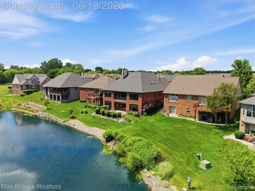 7822 Firestone Lane Washington Township MI 48094