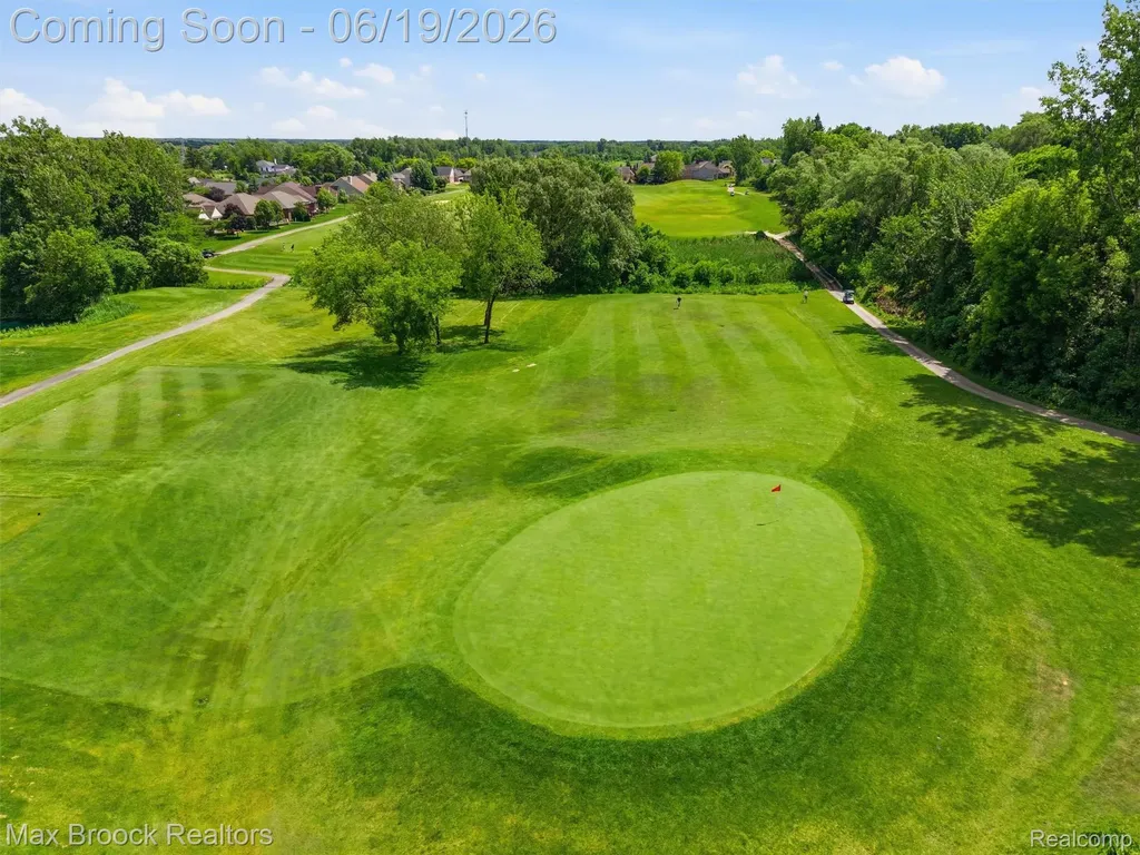 7822 Firestone Lane Washington Township MI 48094