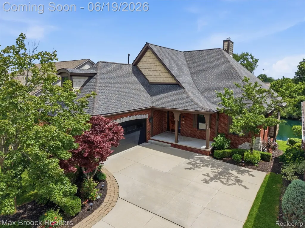 7822 Firestone Lane Washington Township MI 48094