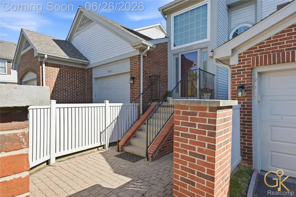49613 Draper Circle Plymouth Charter Township MI 48170