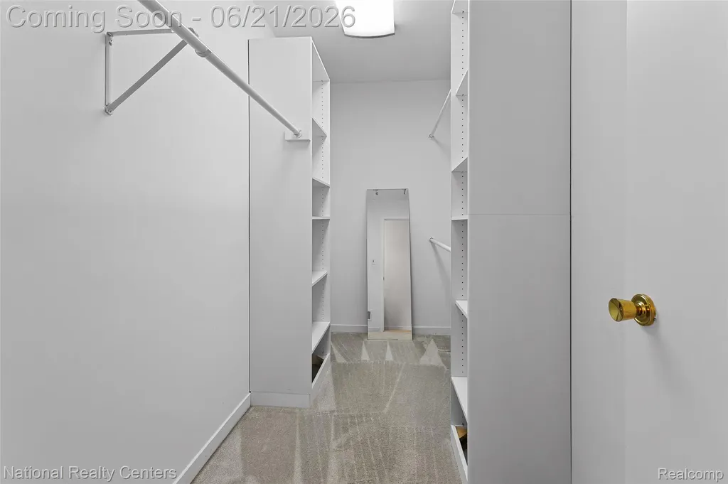 6153 Westbrooke Drive West Bloomfield Charter Township MI 48322