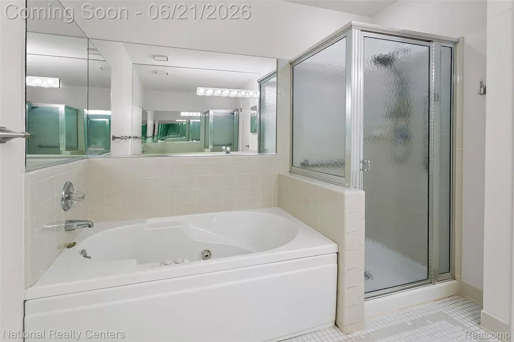6153 Westbrooke Drive West Bloomfield Charter Township MI 48322