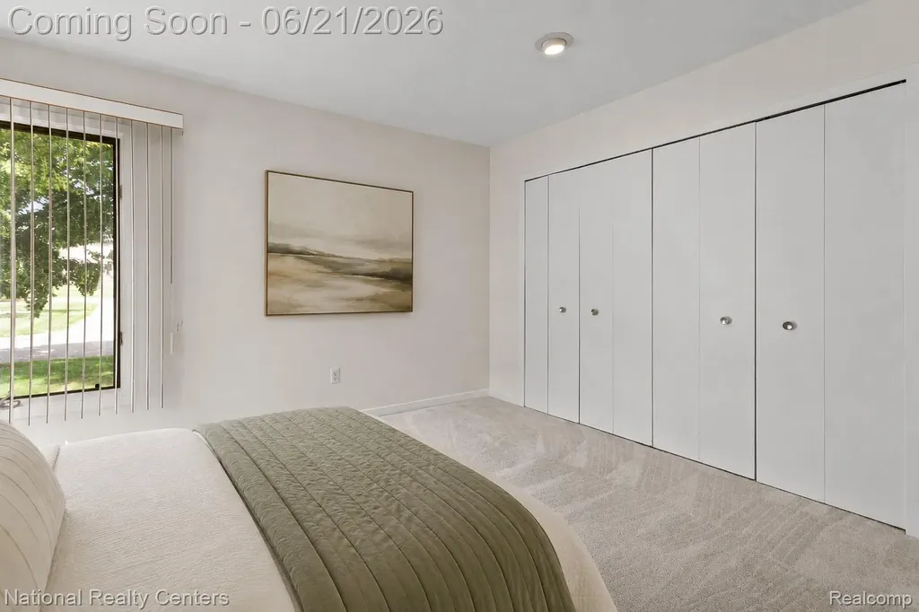 6153 Westbrooke Drive West Bloomfield Charter Township MI 48322