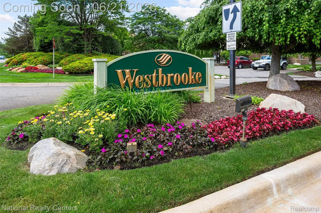 6153 Westbrooke Drive West Bloomfield Charter Township MI 48322