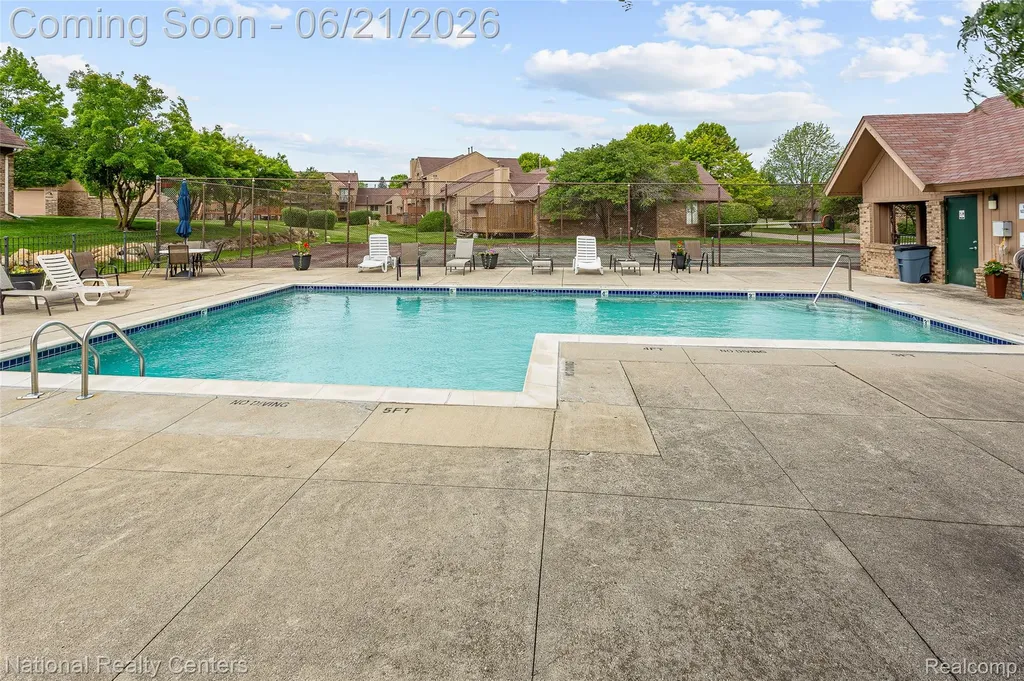 6153 Westbrooke Drive West Bloomfield Charter Township MI 48322