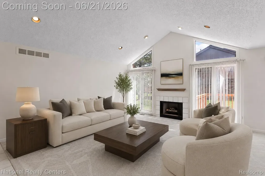 6153 Westbrooke Drive West Bloomfield Charter Township MI 48322