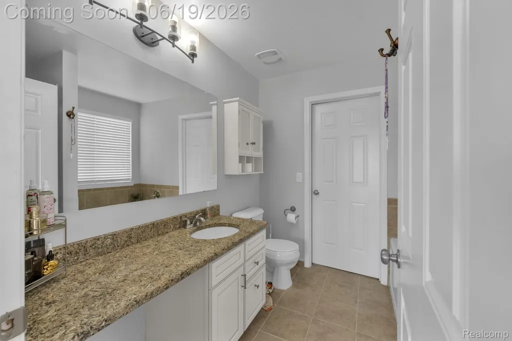 50647 Bredenbury Drive Macomb Township MI 48044