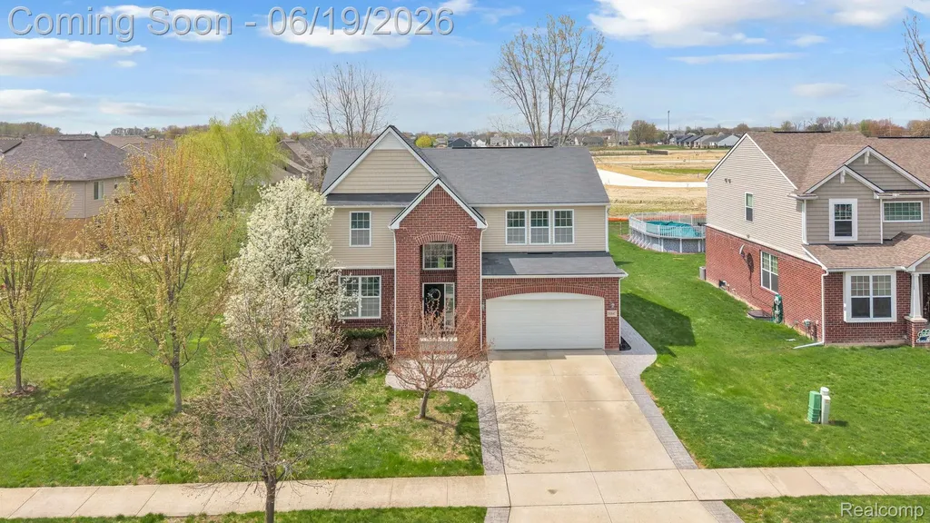 50647 Bredenbury Drive Macomb Township MI 48044