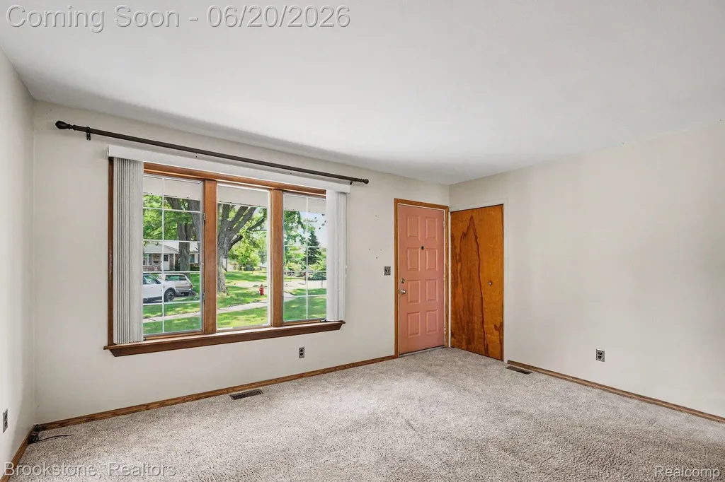 39111 Theresa Court Sterling Heights City MI 48313