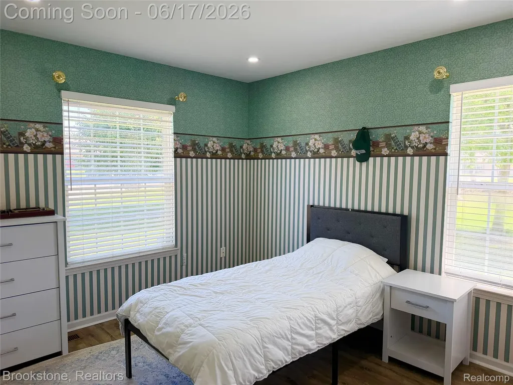 41021 Glenleven Court Clinton Charter Township MI 48038