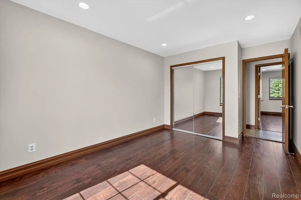 43325 Nebel Trail Clinton Charter Township MI 48038