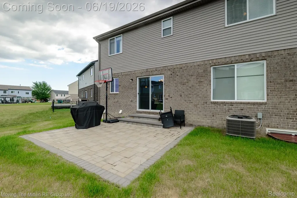 6791 Chandler Drive Van Buren Charter Township MI 48111